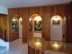 Cosy spacious maisonette